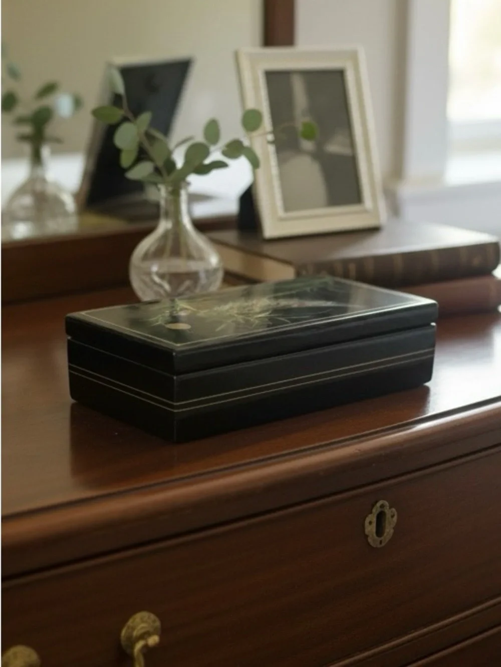Japanese Hand Painted Bird Black Lacquered Jewelry Trinket Box Dresser Vanity
